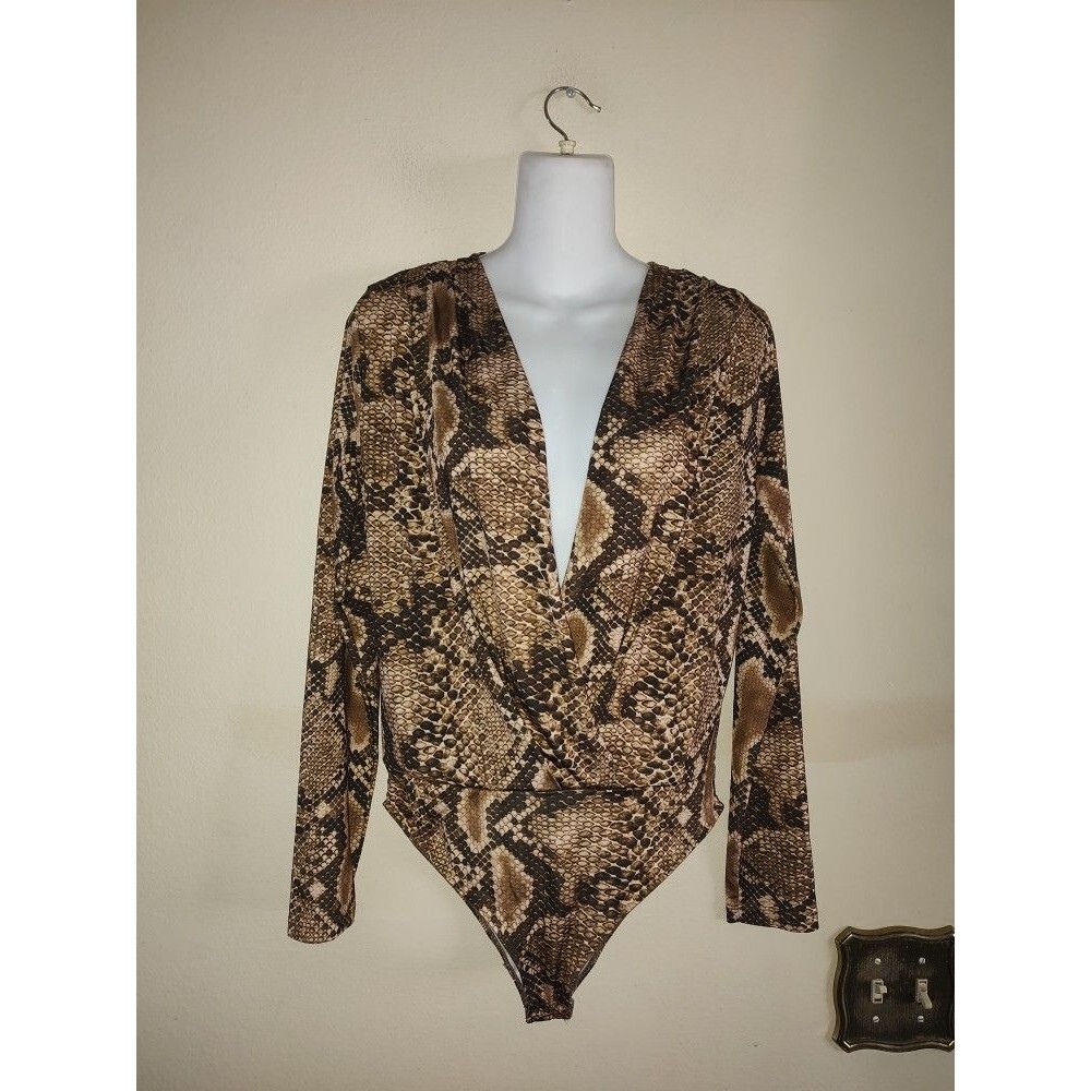Women's Zara Trafaluc V-Neck Snakeskin Brown Bodysuit Shirt Deep Plunge Size M